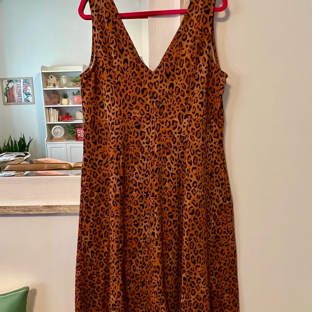 1X 🤎 Ava & Viv Women's Brown Leopard Print Dress
